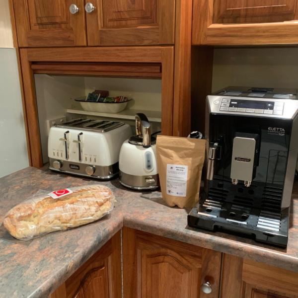 Watervale Hotel Guesthouse 外观 照片